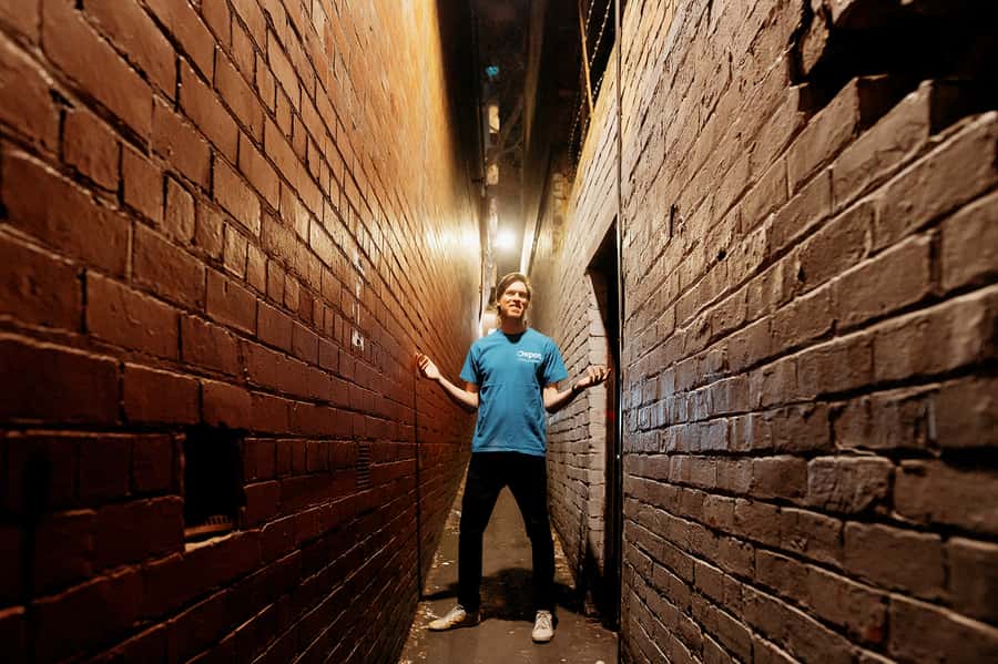 Melbourne: Guided Night-Time Food Walking Tour - Four food stops, not one long dinner