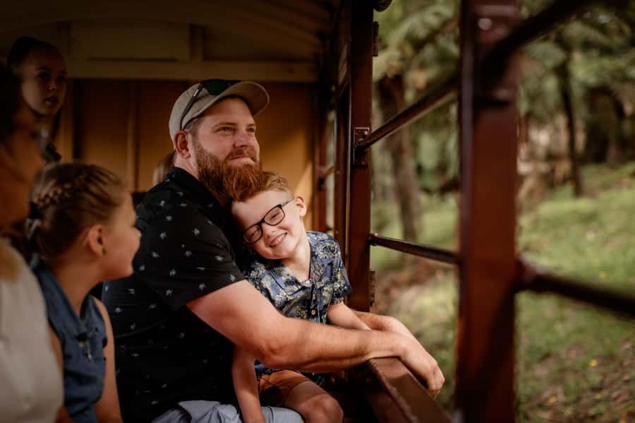Melbourne: Half-Day Puffing Billy Steam Train Experience - Lakeside and Emerald Lake Park