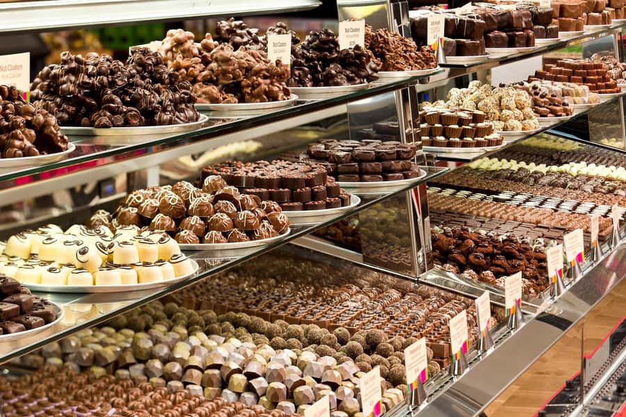 Melbourne: Lake Mountain Snow Guided Tour - Chocolate and ice cream in the Yarra Valley