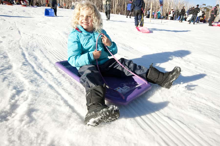 Melbourne: Lake Mountain Snow Guided Tour - Three hours of snow at Lake Mountain