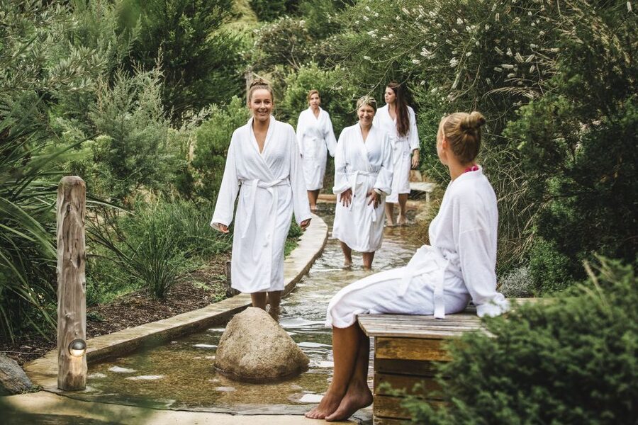 Melbourne: Mornington Peninsula & Hot Springs Tour 8 pax max - Is the $184 Price Fair?