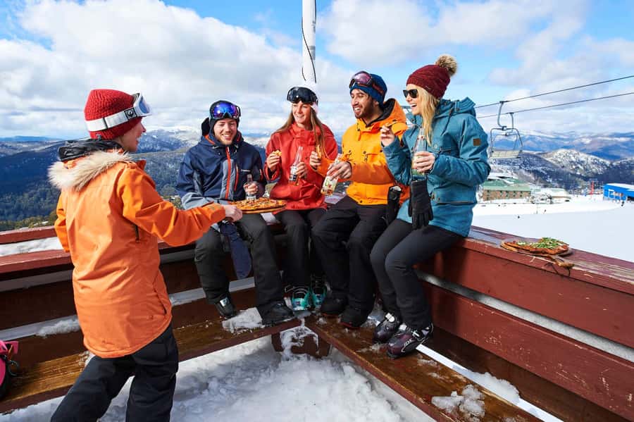 Melbourne: Mt Buller Snowy Escape Trip - 6 Hours of Snow Fun - Six hours of snow time, not just a quick photo stop