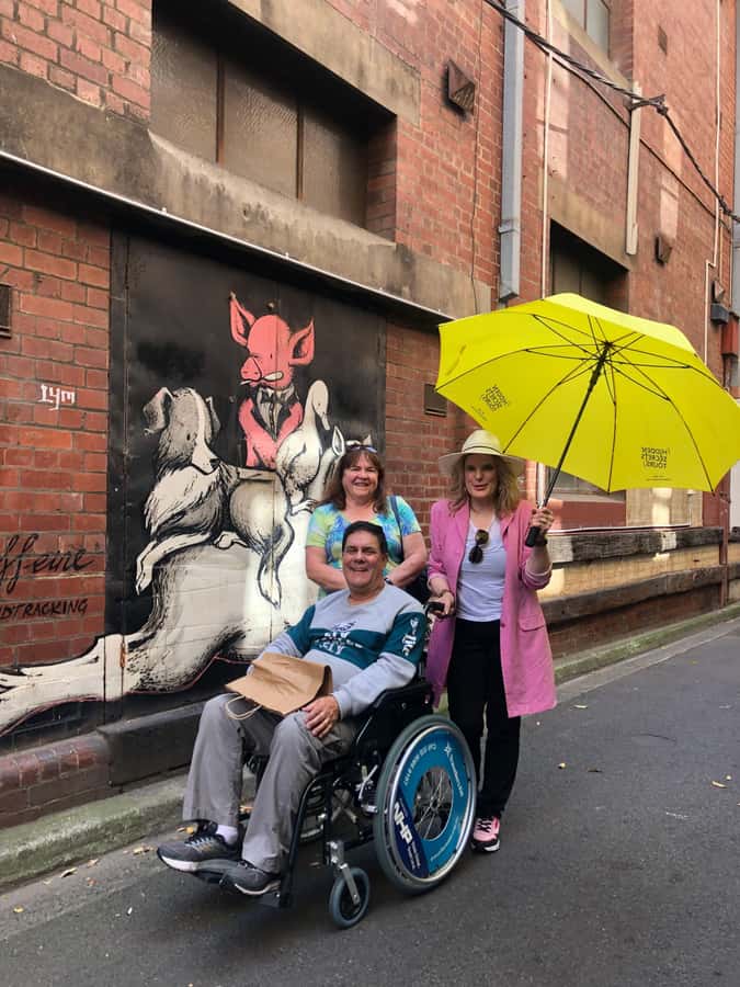 Melbourne: Original Lanes & Arcades Walk (max 8 guests only) - What the small group changes