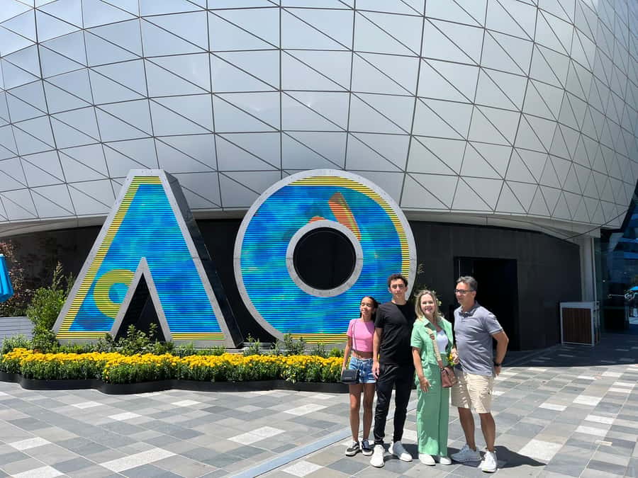 Melbourne Park Tennis Sporting Experience - Starting at Federation Square and walking beside the Yarra