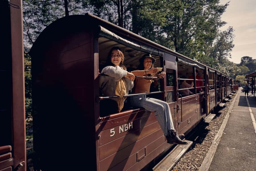 Melbourne: Puffing Billy Railway & Penguin Parade Day Tour - Why this Melbourne day trip works