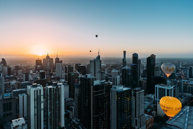 Melbourne Sunrise Hot Air Balloon Ride with GoPro Photos - What the balloon launch feels like