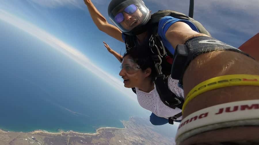 Melbourne: Tandem Skydive over Great Ocean Road + Transfer - Leaving Melbourne for the Great Ocean Road