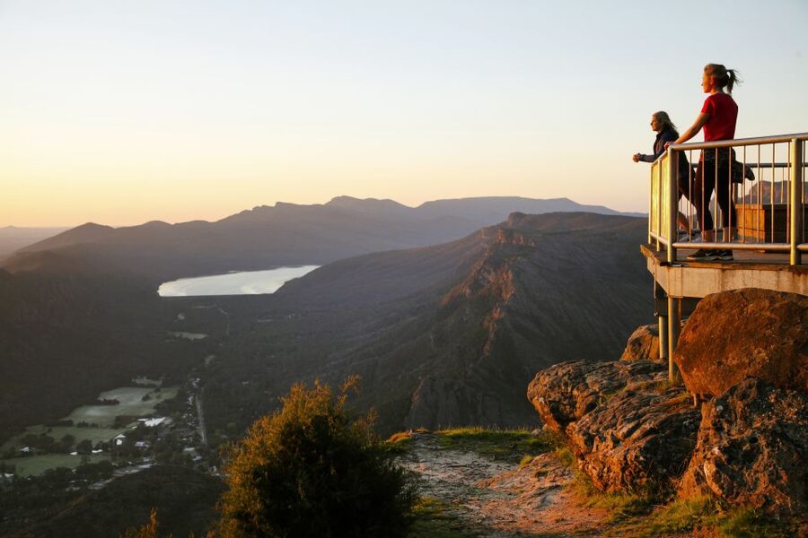 Melbourne to Adelaide: 2-Day Overland Explorer Tour - Halls Gap is the right place to sleep