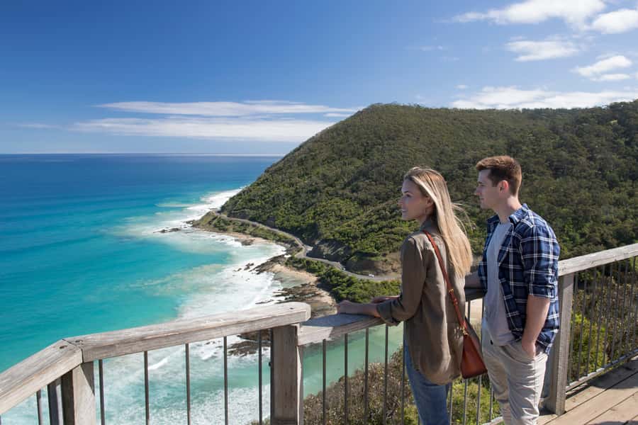 Melbourne to Adelaide: 2-Day Overland Explorer Tour - Day two opens with Grampians viewpoints