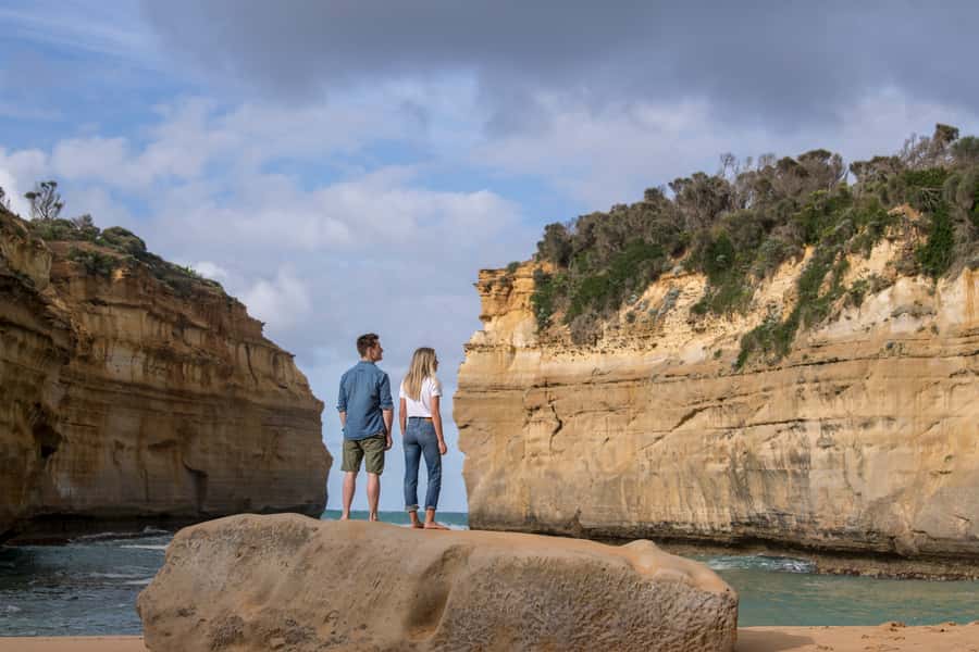 Melbourne to Adelaide: 2-Day Overland Explorer Tour - Day one begins with the Great Ocean Road