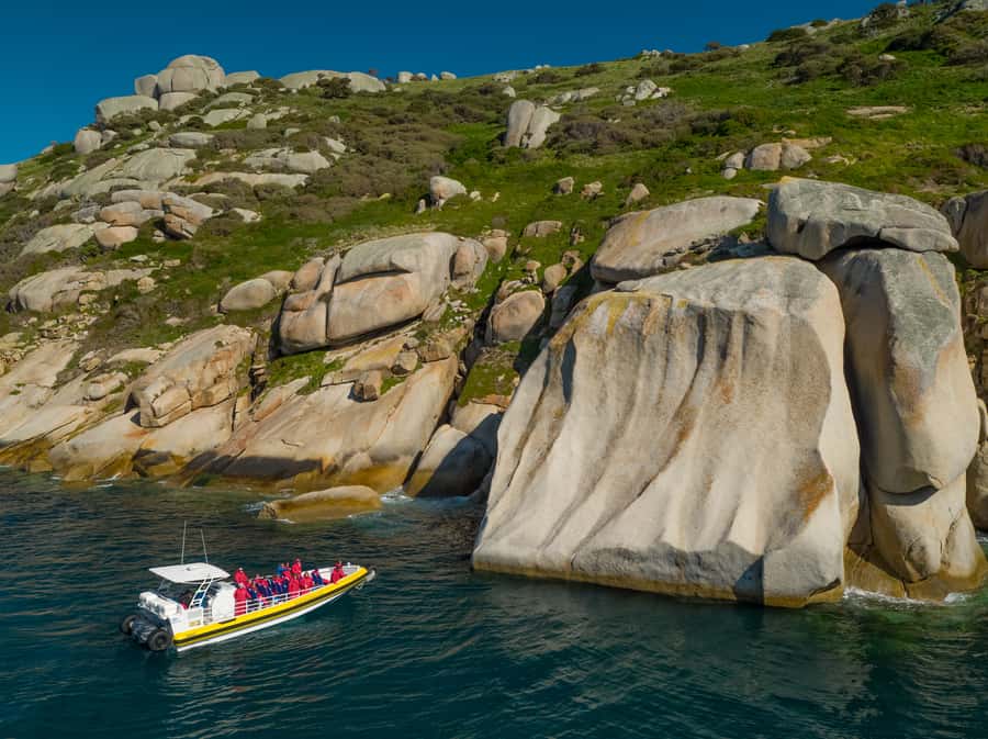 Melbourne: Wilsons Promontory Morning Wilderness Cruise - Check-in at Tidal River and getting ready