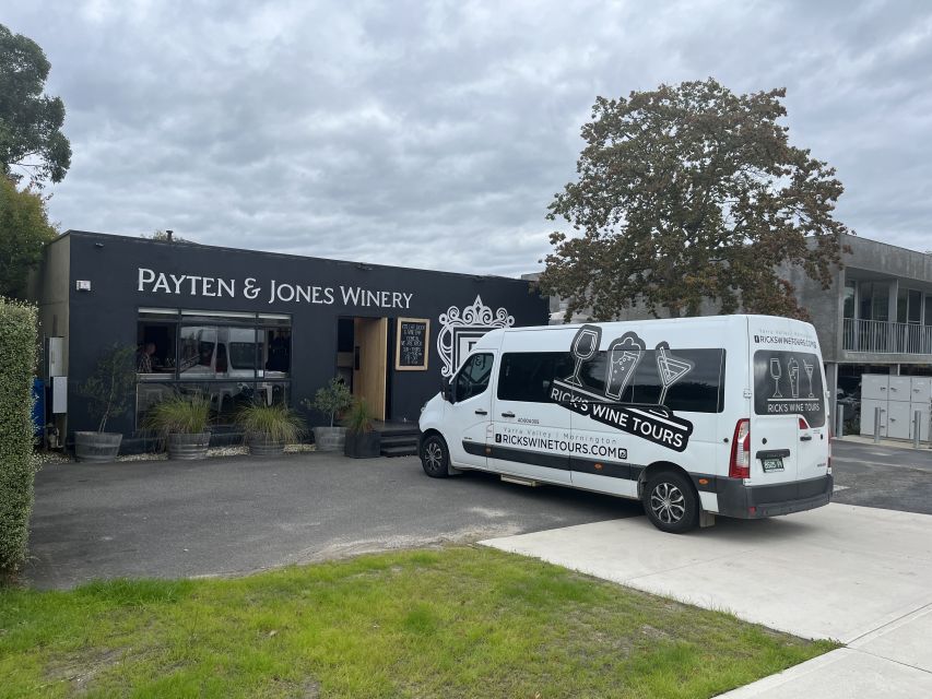Melbourne: Yarra Valley Food, Wine, Chocolate & Gin Tour - Tokar Estate and a smaller winery feel