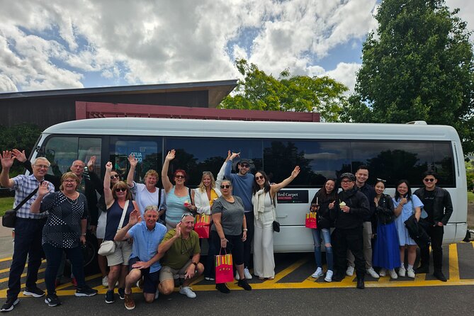 Melbourne: Yarra Valley Wine, Gin, Whisky and Chocolate Tour - Starting in Melbourne, then taking the scenic way out