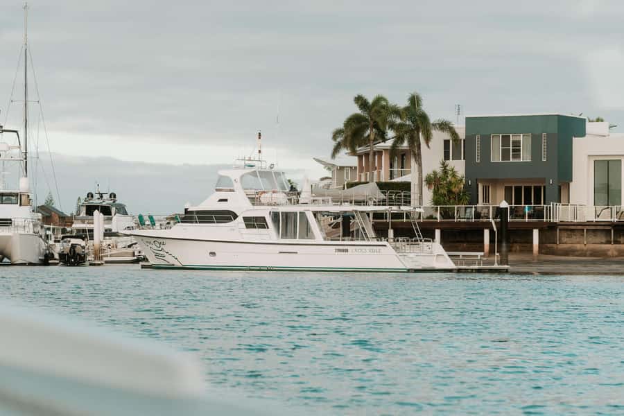 Mooloolaba: Canal Cruise with Commentary - A drink, a snack, and an easy pace