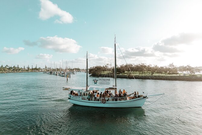 Mooloolaba Sunset Cruise with Live Music - Cocktails with Australian flavors