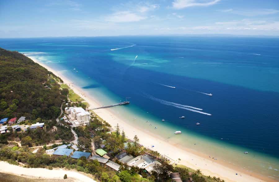Moreton Island: Desert Safari Tour & Dolphin Viewing - Key points to know before you book