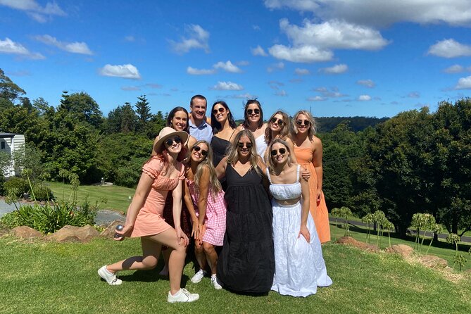 Mount Tamborine Deluxe Wine Tasting with Two Course Lunch - Robert Sowter Park and the hang-glider views