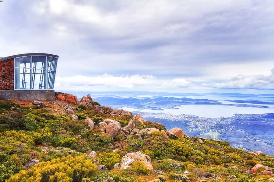 Mt Wellington: Ultimate Experience from Hobart - The return through Cascade Gardens