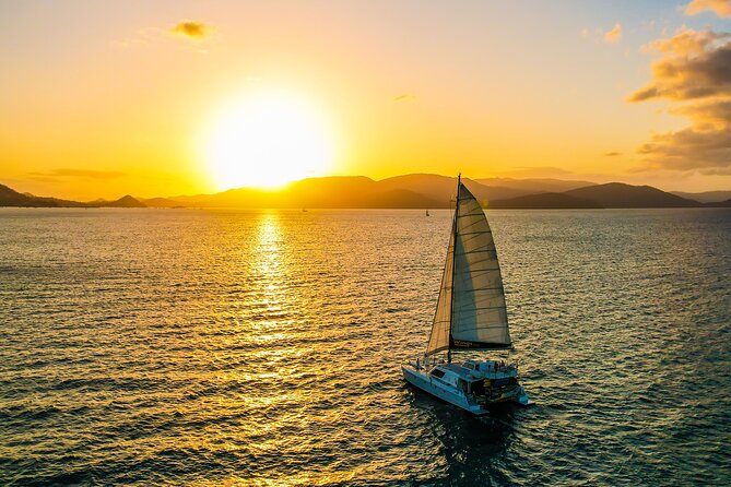 NEW SUNSET TOUR-Airlie Beach Sunset Sail in Style- BYO drinks - Why the BYO arrangement can save money