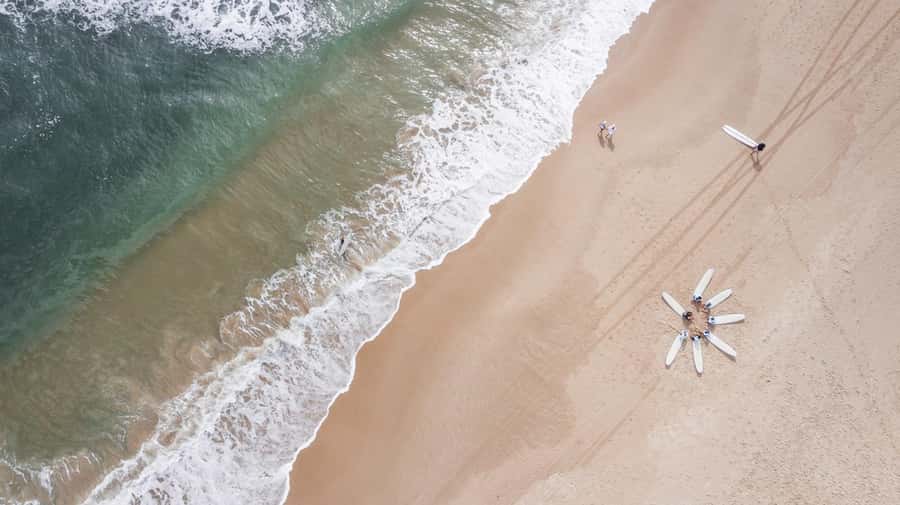Noosa Heads: 2 Hour Surf Experience on the Sunshine Coast - Picking the right day for easier waves