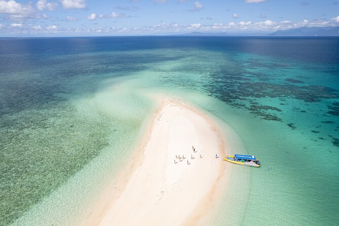 Ocean Safari Great Barrier Reef Experience in Cape Tribulation - The boat ride: quick, exciting, and not dry