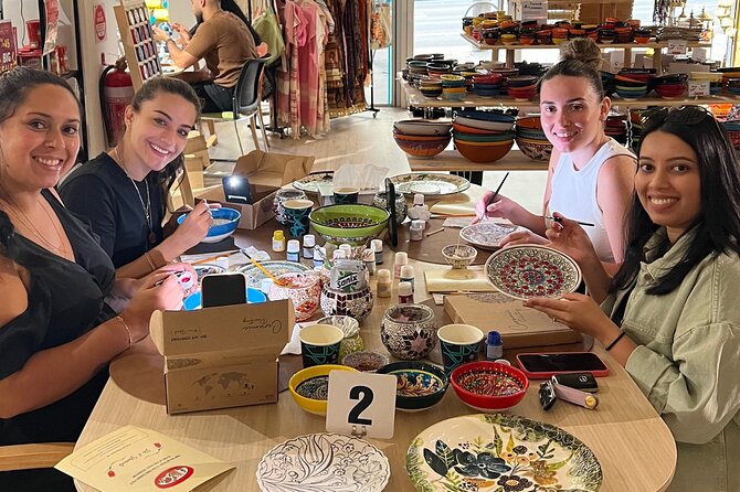 Paint and Sip Classes Brisbane: Ceramic Plates & Bowls - A Beginner Class With Room to Work Independently