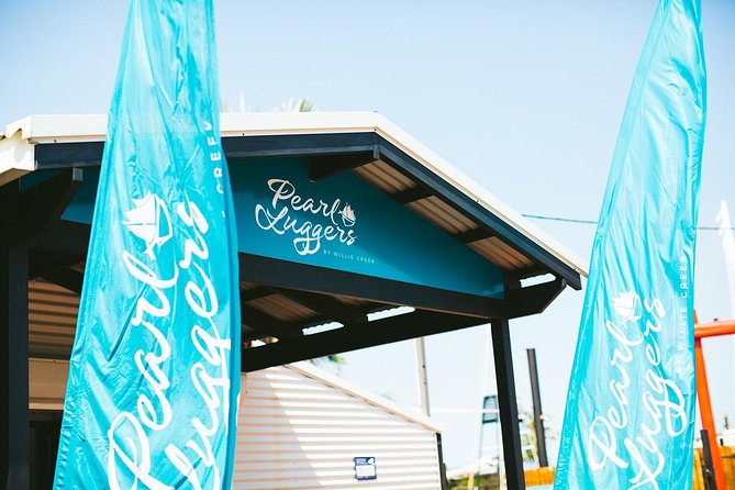 Pearl Luggers Tour in Broome - The pearl meat tasting