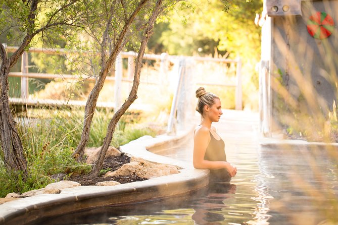 Peninsula Hot Springs Spa Experience and Express Transfer Shuttle - Arriving at Peninsula Hot Springs