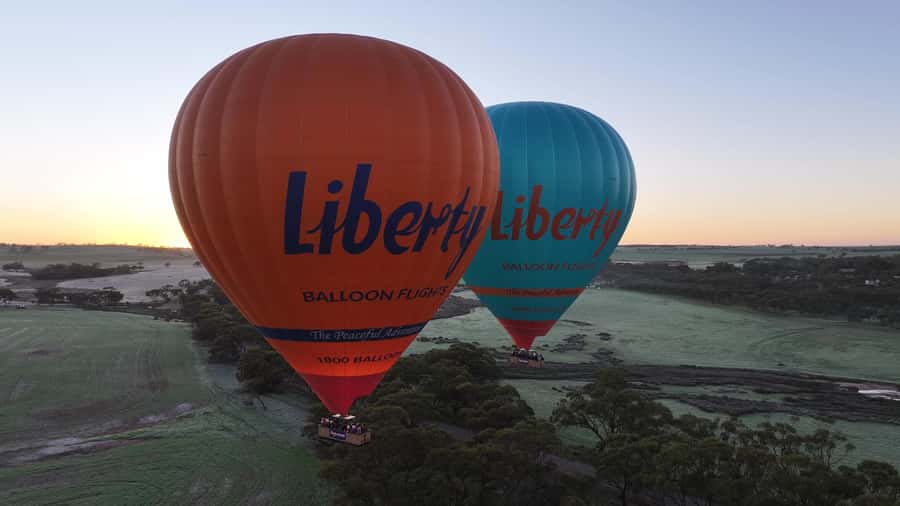 Perth: Avon Valley Hot Air Balloon Flight with Breakfast - Key points at a glance