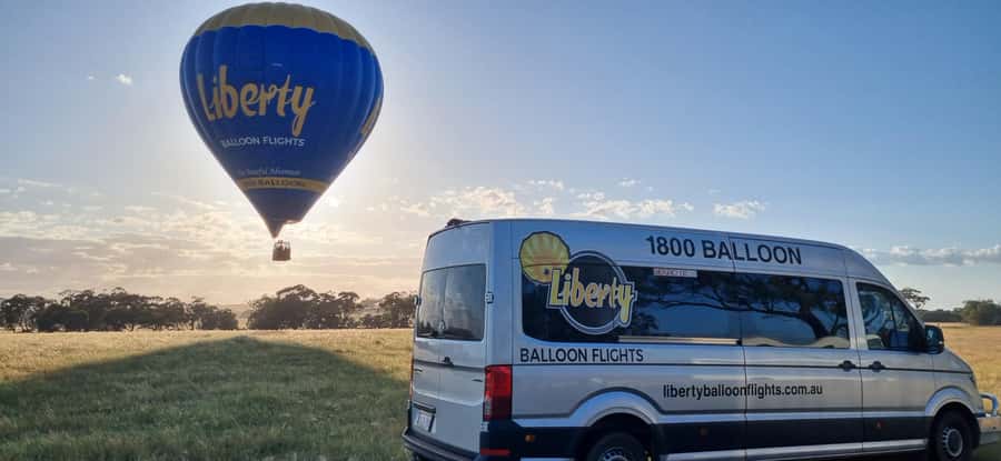 Perth: Avon Valley Hot Air Balloon Flight with Breakfast - Meeting in Northam before first light