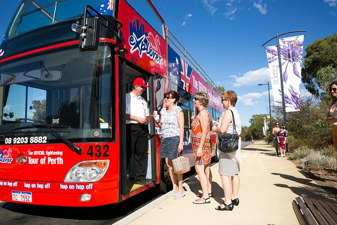 Perth Hop-On Hop-Off Bus Tour - Stop 9 to Stop 12: Four ways into Kings Park