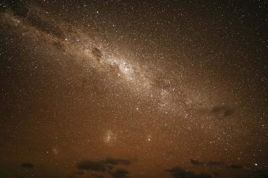Perth: Pinnacles Desert Sunset & Stargazing with Dinner - The long road north from Perth