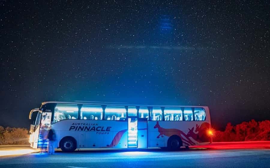 Perth: Pinnacles Desert Sunset & Stargazing with Dinner - Should you book the Pinnacles sunset and stargazing tour?