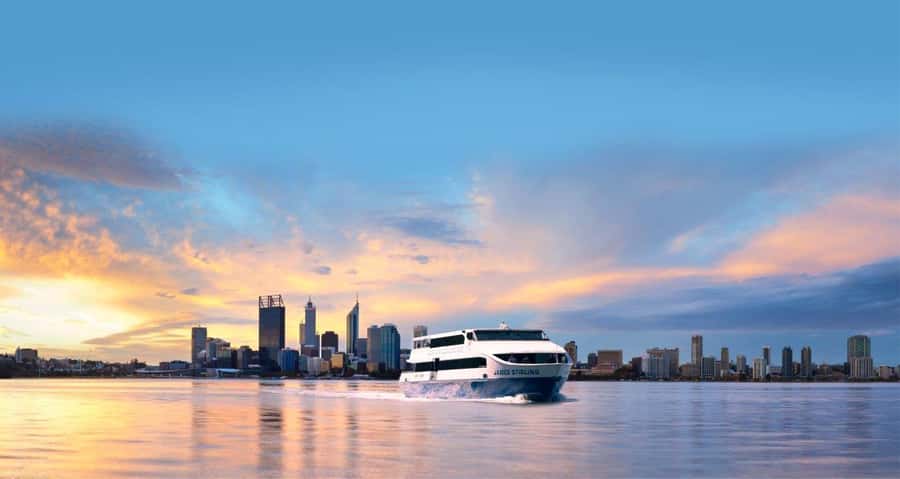 Perth: Swan River Dinner Cruise - What the evening on the Swan River is really like