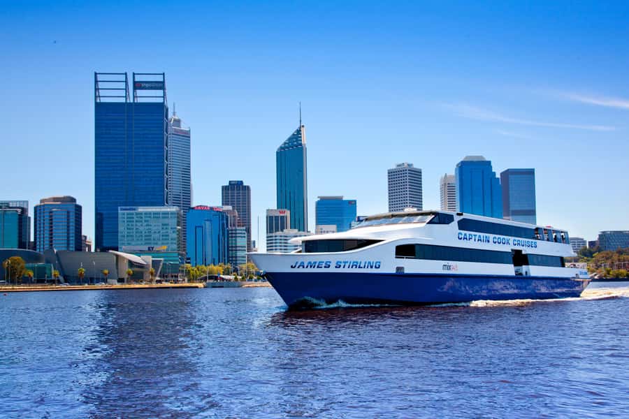 Perth: Swan River Lunch Cruise - Reserved seating makes the $92 fare easier to judge
