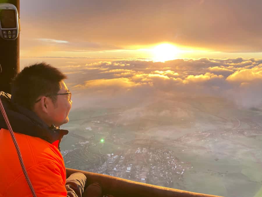 Perth to Northam: Balloon flight including shuttle bus - One hour floating with the morning sun