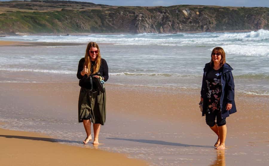 Phillip Island Penguin Parade with Expert Local Guide - The coach keeps a long day manageable