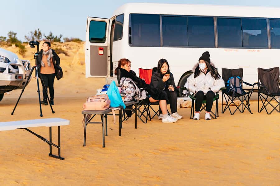 Pinnacles Desert: Sunset BBQ & Stargazing Tour +Sandboarding - Coastal pauses at Nilgen Lookout and Hangover Bay
