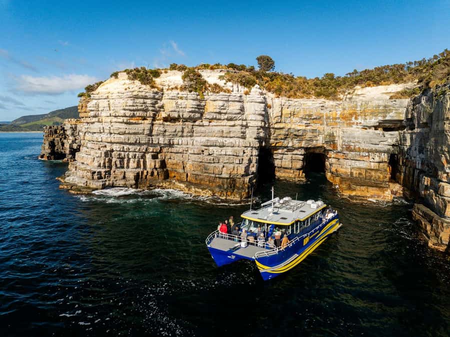 Port Arthur: Cape Raoul Wilderness Cruise - The main event, Cape Raoul’s dolerite columns