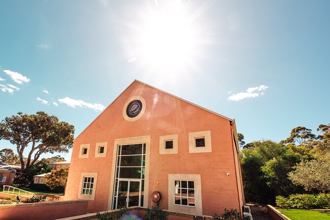 Premium Margaret River Winery Tour with Tannin Road - Pickup from Busselton and the road into wine country
