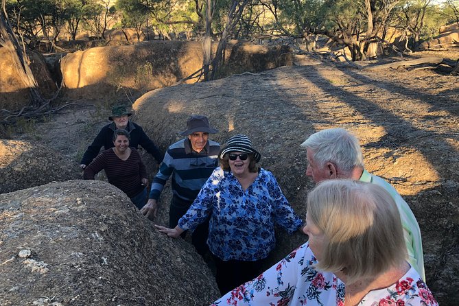 Rangelands Rifts and Sunset Tour Winton - The sunset lookout and evening snacks