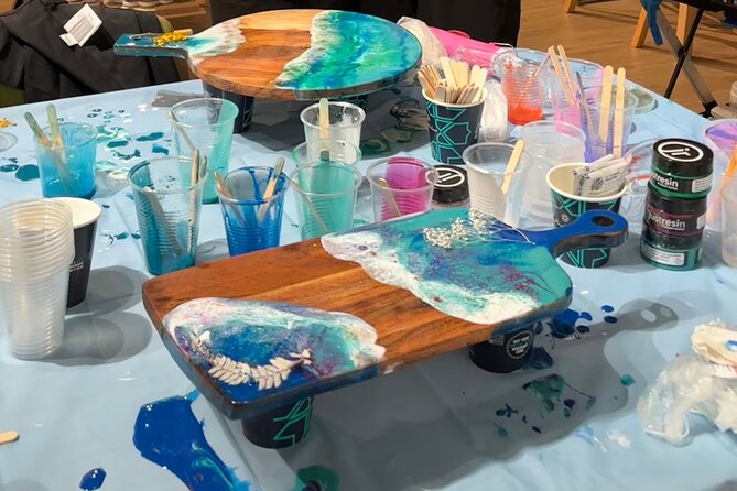 Resin Art Classes Brisbane: Cheeseboards & Coasters - The value of $92.52