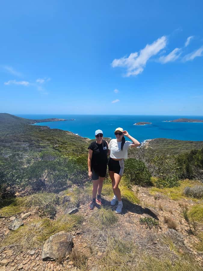 Rosslyn: Great Keppel Island Glass Bottom Boat Tour - Return ferry times matter