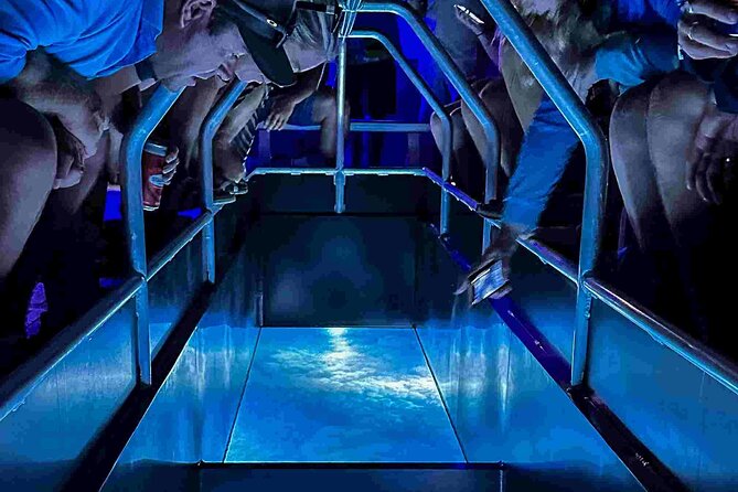 Shuttle from Airlie beach to Proserpine airport - Who should book this shuttle?