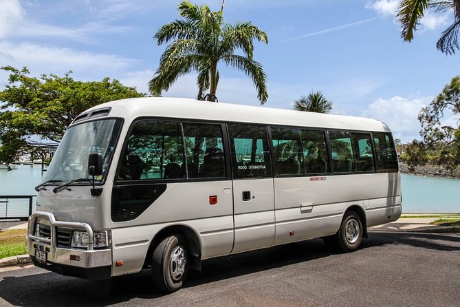 Shuttle from Airlie beach to Proserpine airport - What the 40-minute ride is like