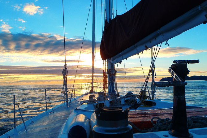 Siska - 2 day 1 Night - Maxi Sailing Tour of the Whitsundays - Sleeping on the Yacht in a Single or Half-Double Bunk