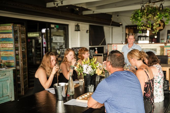 Snapshot Half Day Hunter Valley Wine Tour - The hosts can shape the whole day