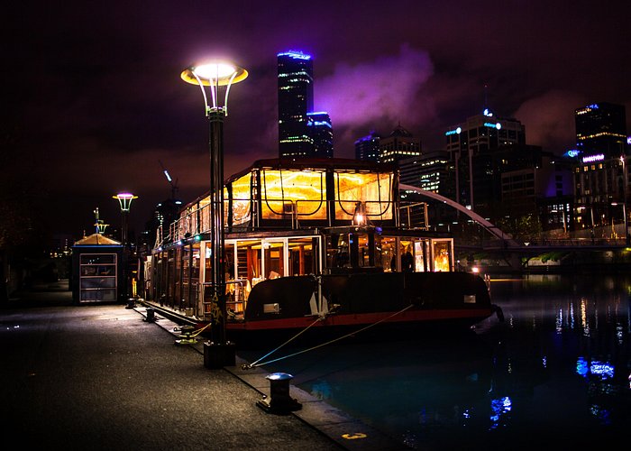 Spirit of Melbourne Dinner Cruise on the Yarra River - The boat, weather, and changing river conditions