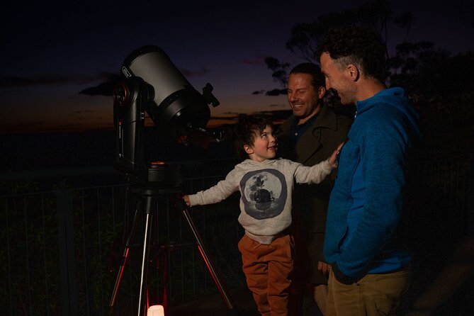 Stargazing with an Astronomer in the Blue Mountains - Cold nights, hot chocolate, and practical comfort