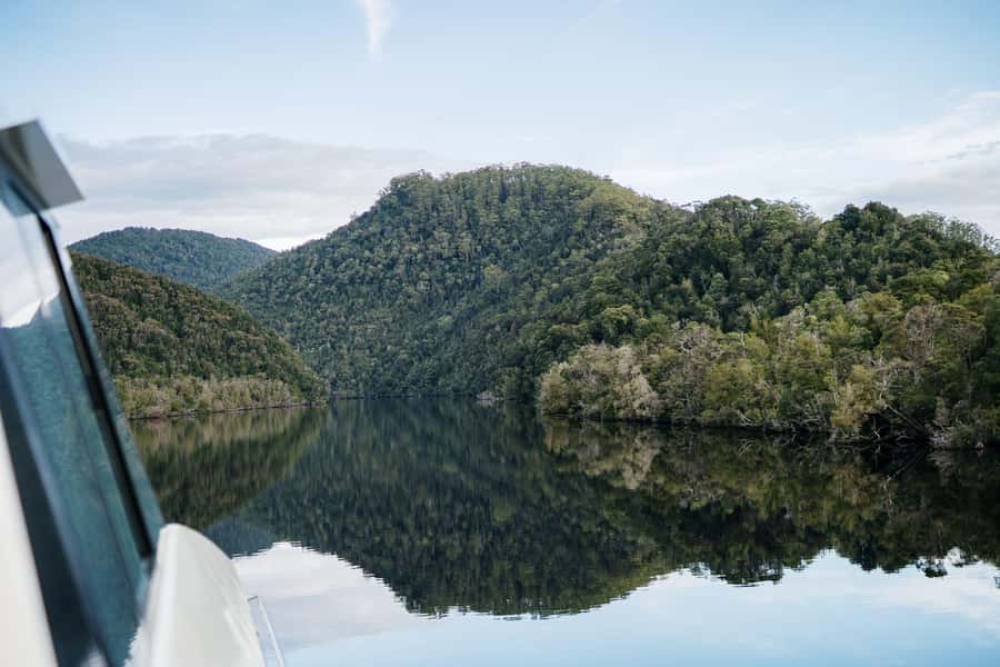 Strahan: World Heritage Cruise on Gordon River with Lunch - Seating, weather, and practical comfort